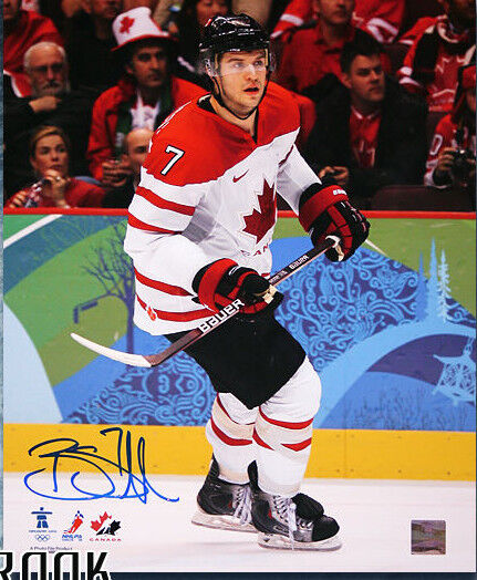 Brent Seabrook SIGNED Team Canada 8X10 Photo -70386