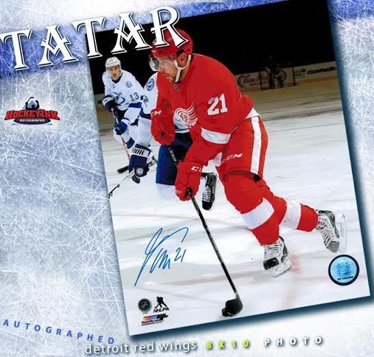 TOMAS TATAR Signed Detroit Red Wings 8 x 10 Photo - 70279