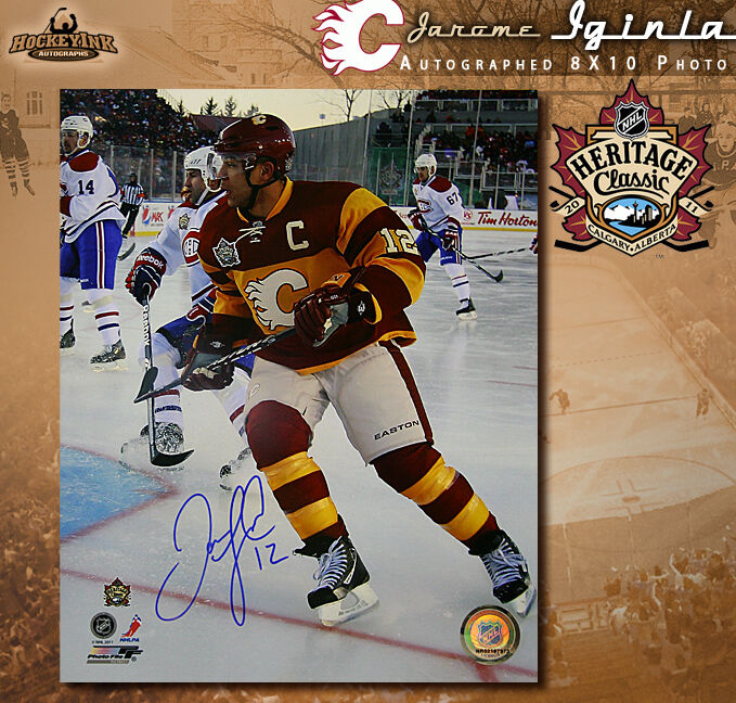 Jarome Iginla SIGNED Calgary Flames 2011 HERITAGE CLASSIC 8X10 Photo - 70157