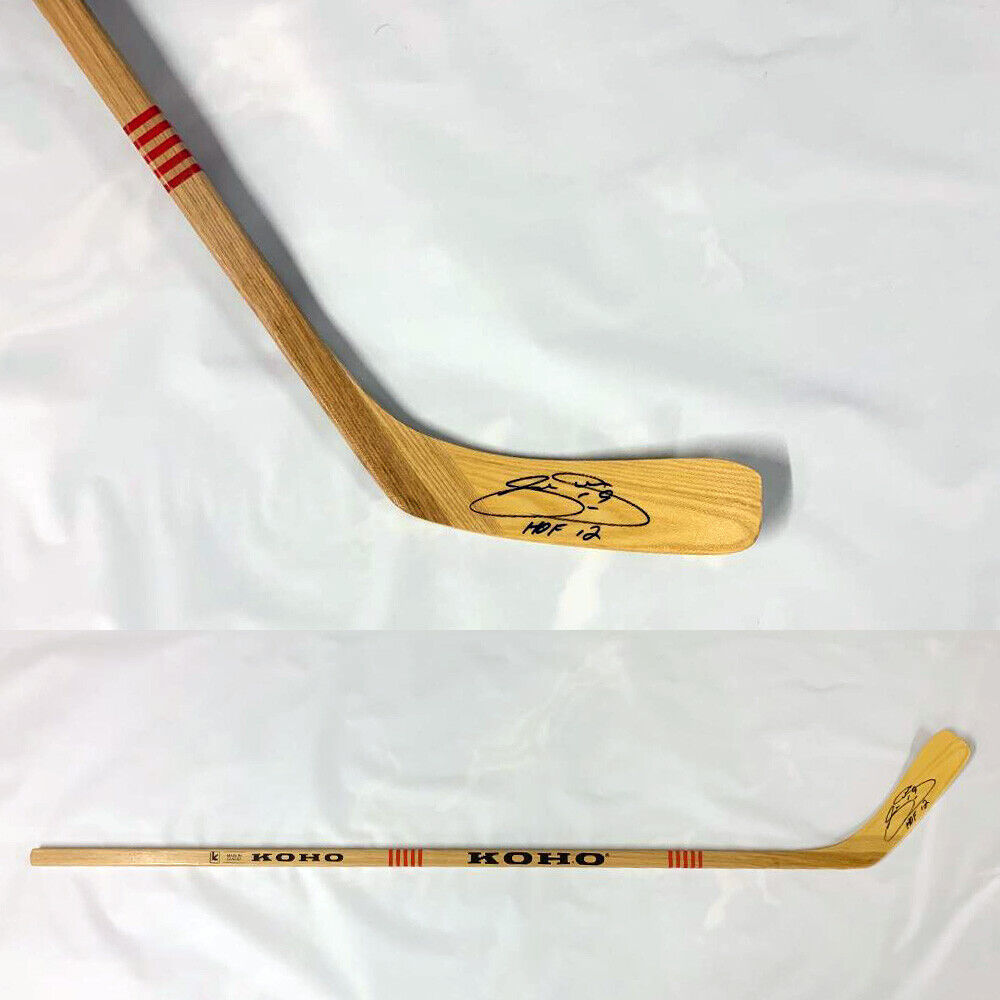 JOE SAKIC Signed KOHO Wood Model Stick HOF12 - Colorado Avalanche