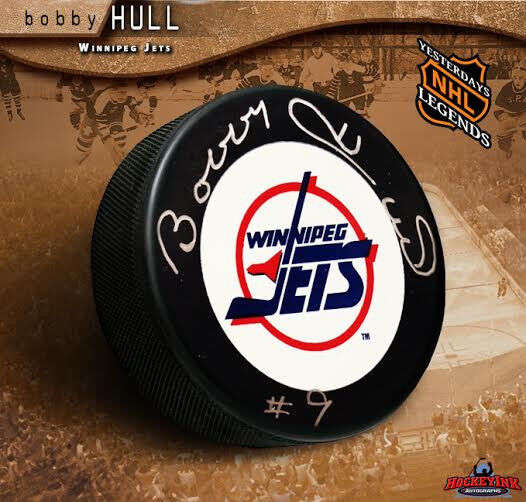 BOBBY HULL Signed Winnipeg Jets Puck - Chicago Blackhawks Legend