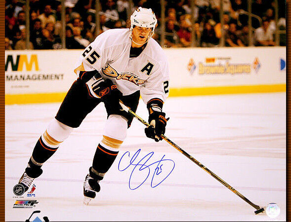 Chris Pronger SIGNED Ducks 8X10 Photo -70412