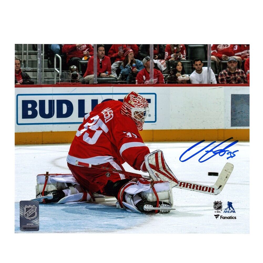 VILLE HUSSO Signed Detroit Red Wings 8x10 Photo - 70360