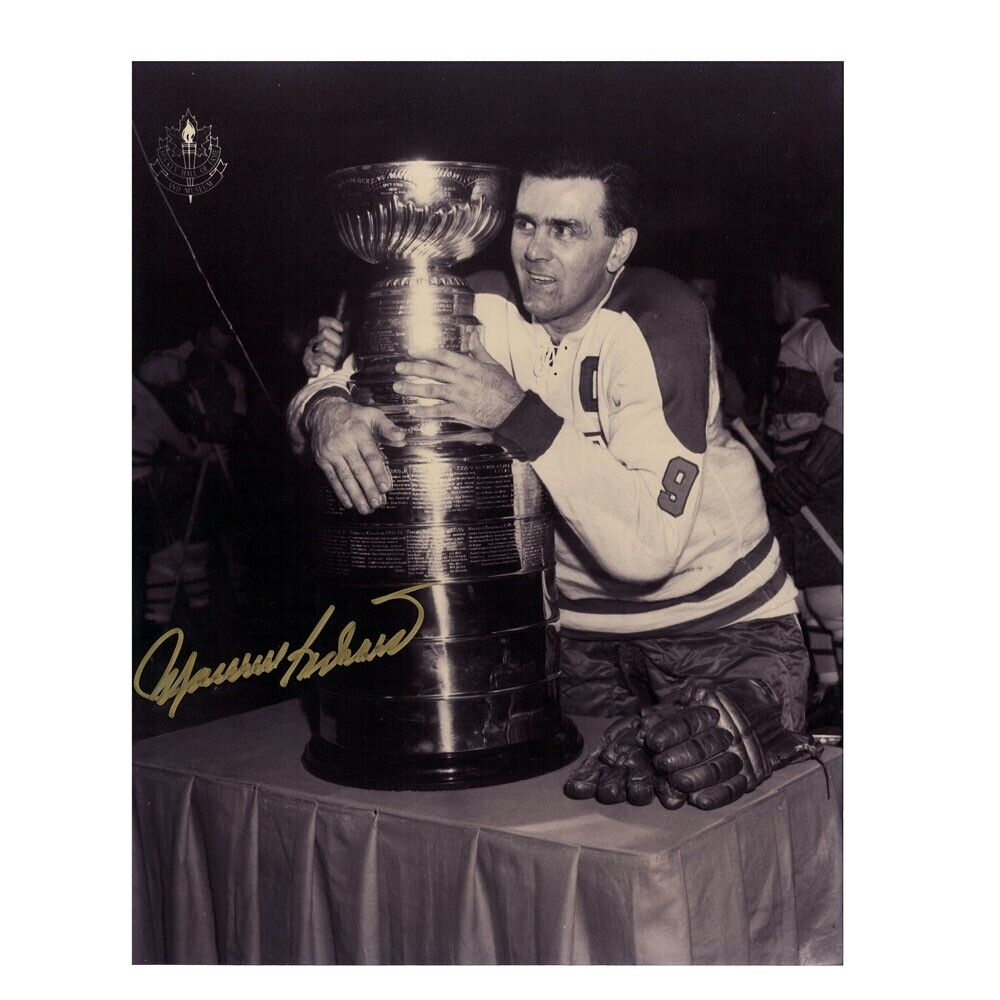 MAURICE RICHARD Signed Montreal Canadiens 8 x 10 Photo - 70669