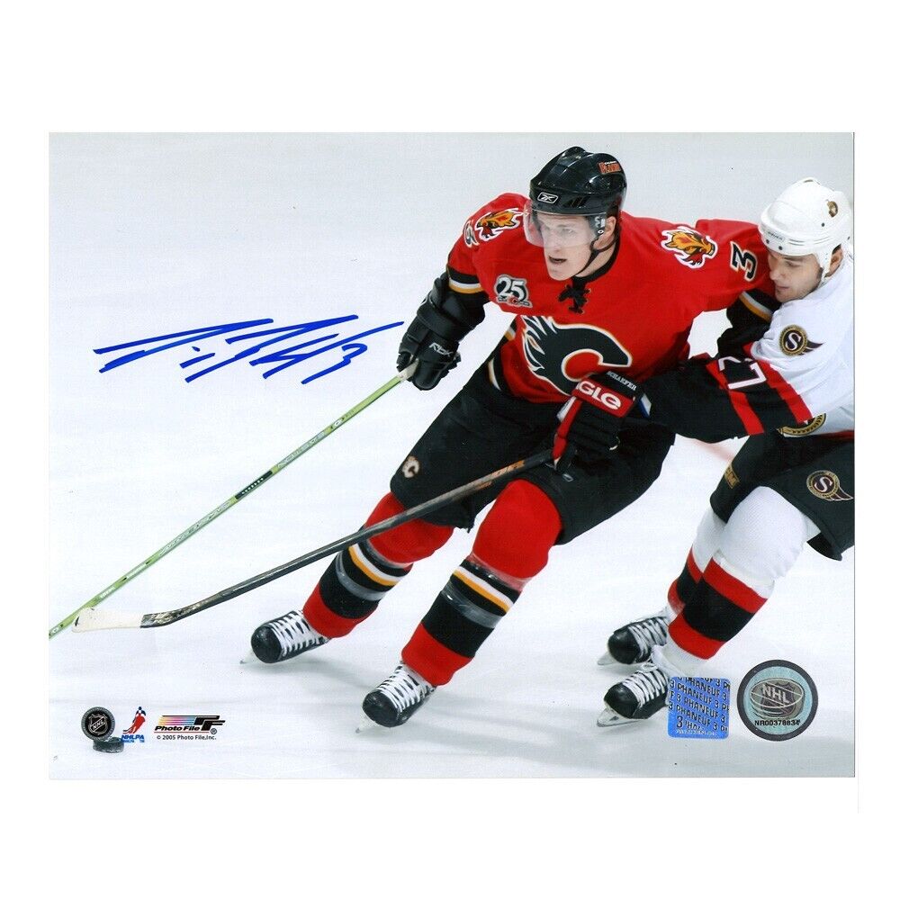 DION PHANEUF Signed Calgary Flames 8 x 10 Photo - 70525