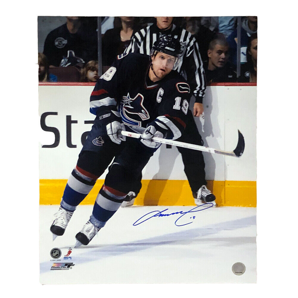 MARKUS NASLUND Signed Vancouver Canucks 16 X 20 Photo - 79135
