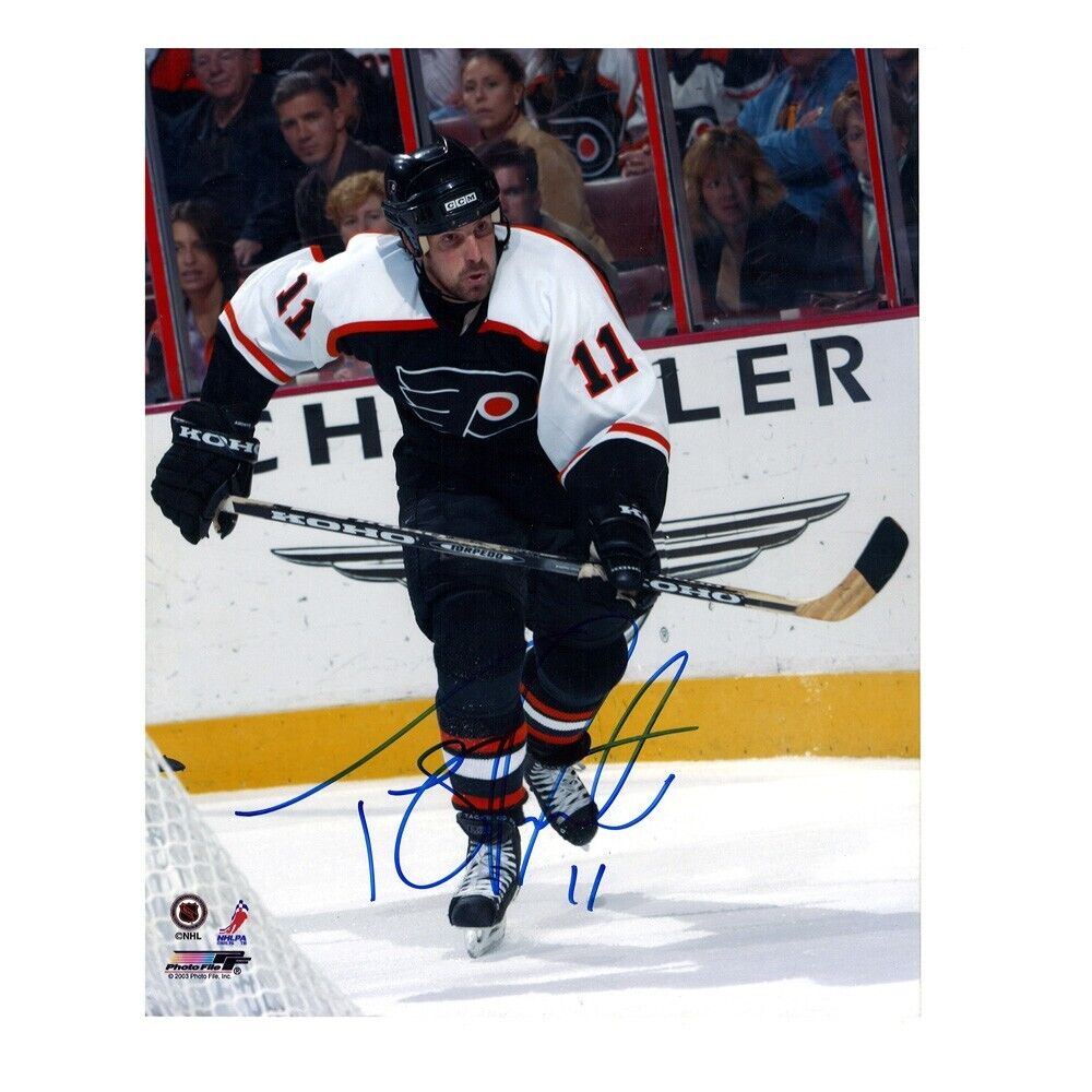 TONY AMONTE Signed Philadelphia Flyers 8 x 10 Photo - 70565