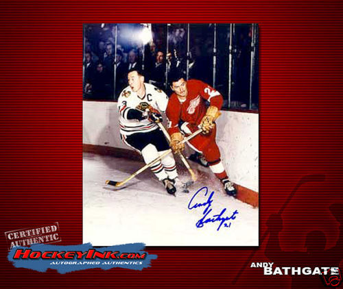 ANDY BATHGATE Signed Detroit Red Wings 8 X 10 -70047