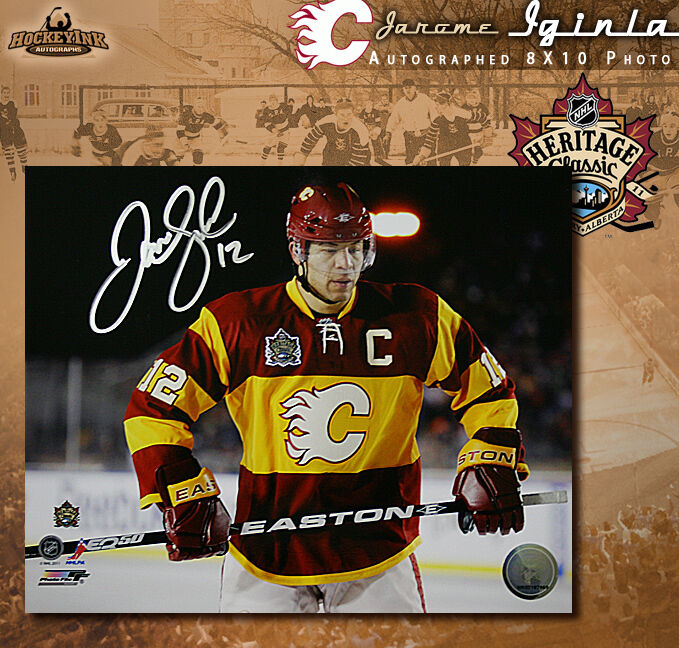 Jarome Iginla SIGNED Calgary Flames 2011 HERITAGE CLASSIC 8X10 Photo - 70194