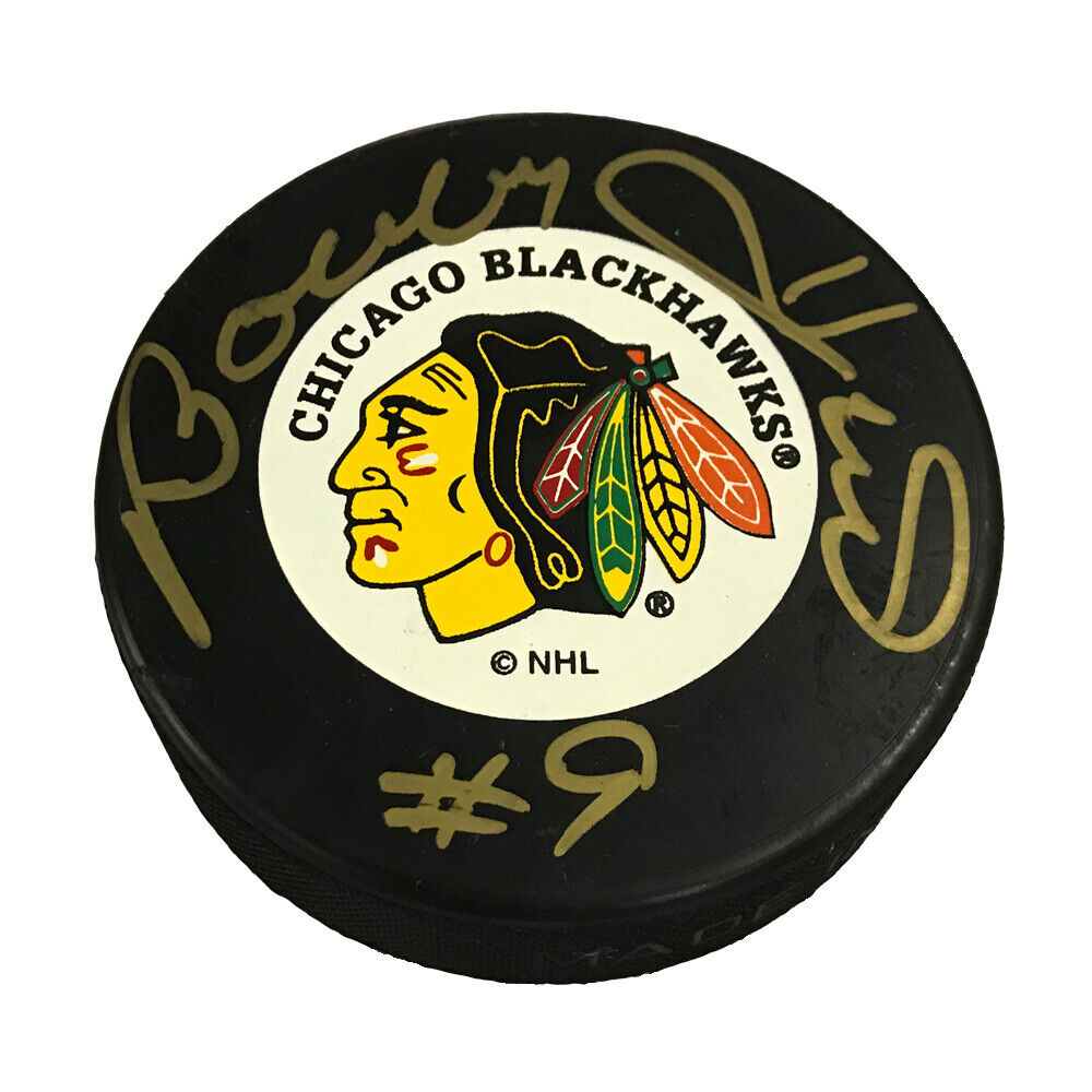 BOBBY HULL Signed Chicago Blackhawks (BIG INDIAN HEAD, GOLD SIGNATURE)