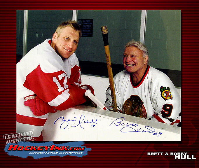 Bobby & Brett Hull SIGNED 16 x 20 Photo -77089 Chicago & Detroit