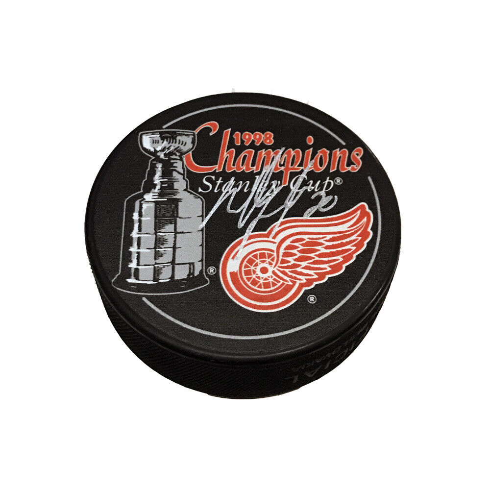 MARTIN LAPOINTE Signed 1998 Stanley Cup Champions Puck - Detroit Red Wings