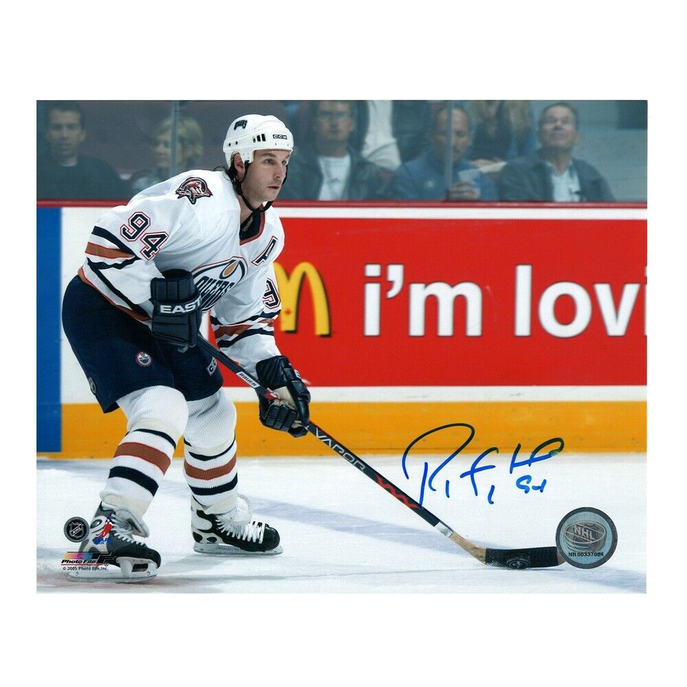 RYAN SMYTH Signed Edmonton Oilers 8 x 10 Photo (Smudged) - 70537 C