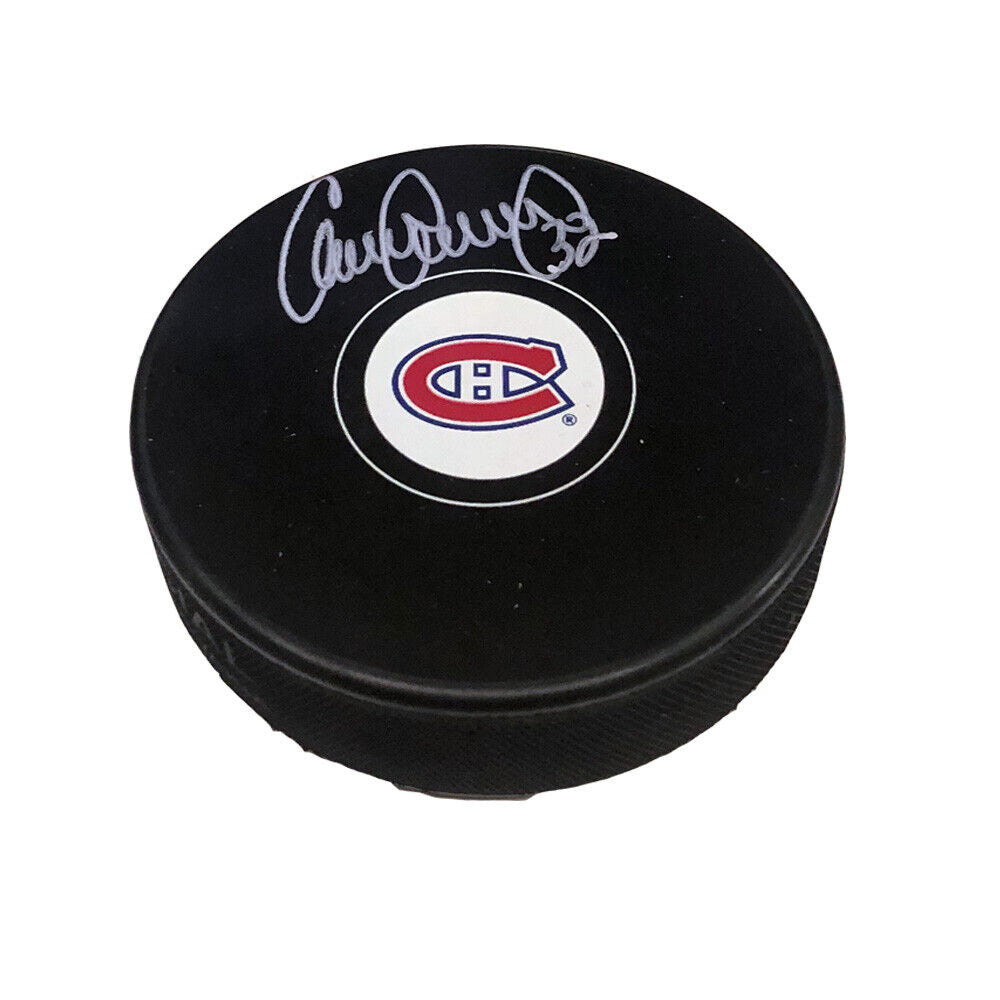 CLAUDE LEMIEUX Signed Montreal Canadiens Puck