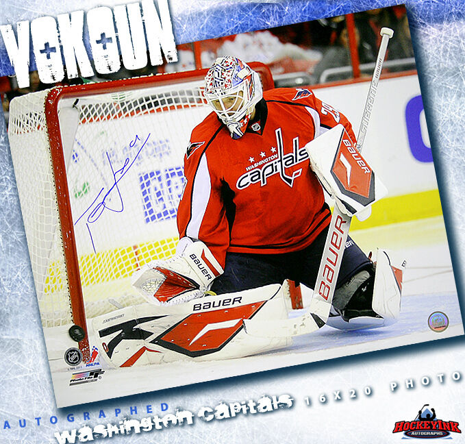 TOMAS VOKOUN SIGNED Washington Capitals 16 x 20 Photo