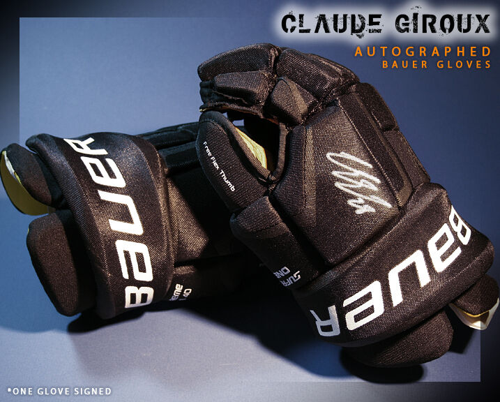 CLAUDE GIROUX Signed Bauer Gloves - Philadelphia Flyers