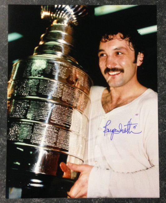 Bryan Trottier SIGNED New York Islanders 11X14 Photo With Stanley Cup