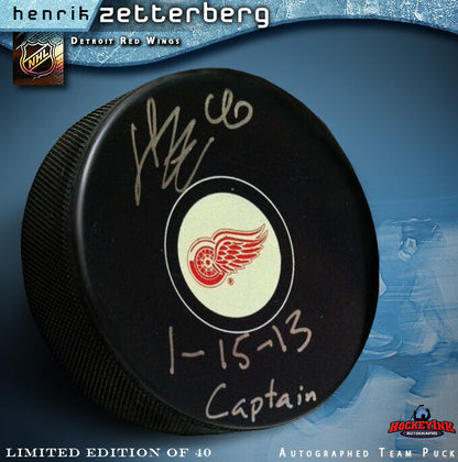HENRIK ZETTERBERG Signed Detroit Red Wings Puck Inscribed "1-15-13 Captain"