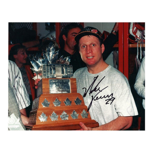 MIKE VERNON Signed Detroit Red Wings 8 x 10 Photo with Conn Smyth Trophy - 70517