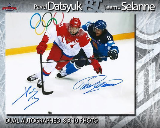 PAVEL DATSYUK & TEEMU SELANNE Dual Signed 8x10 Photo - 70293