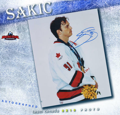 JOE SAKIC Signed Team Canada 8 X 10 Photo -70165
