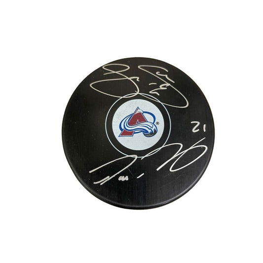 JOE SAKIC & PETER FORSBERG Dual Signed Colorado Avalanche Puck
