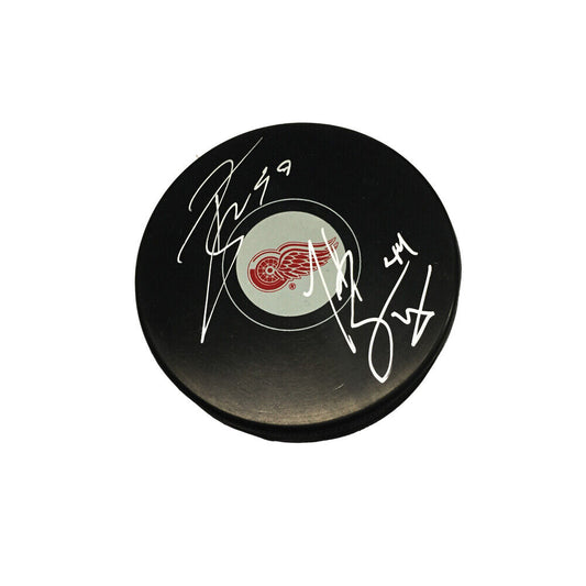 TODD BERTUZZI & TYLER BERTUZZI Signed Detroit Red Wings Puck