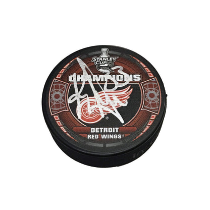 KRIS DRAPER Signed 2008 Stanley Cup Champions Puck - Detroit Red Wings