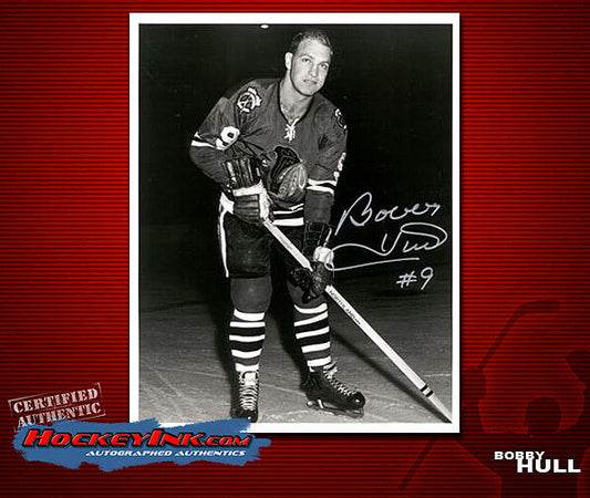 Bobby Hull SIGNED Chicago Blackhawks 8 x 10 Photo - 70089