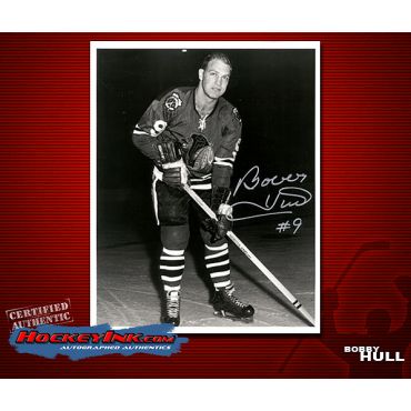 Bobby Hull Chicago Blackhawks Autographed 8 x 10 Photo