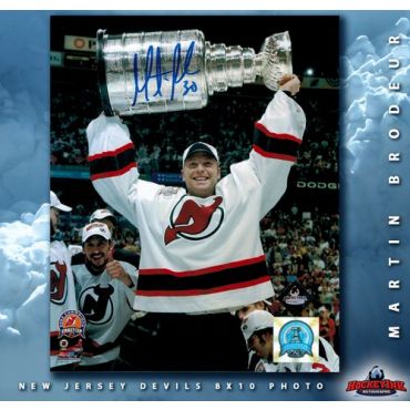 Martin Brodeur New Jersey Devils Autographed 8 x 10 Photo