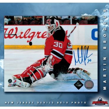 Martin Brodeur New Jersey Devils Autographed 8 x 10 Photo