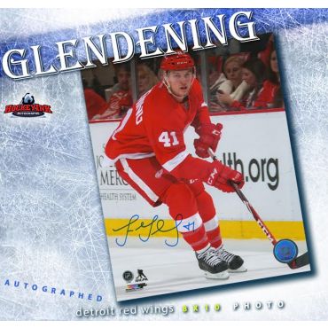 Luke Glendening Detroit Red Wings Autographed 8 x 10 Photo
