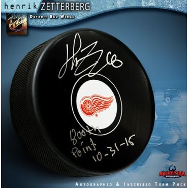 Henrik Zetterberg Autographed Detroit Red Wings Hockey Puck with 800th Point 10-31-15 Inscription